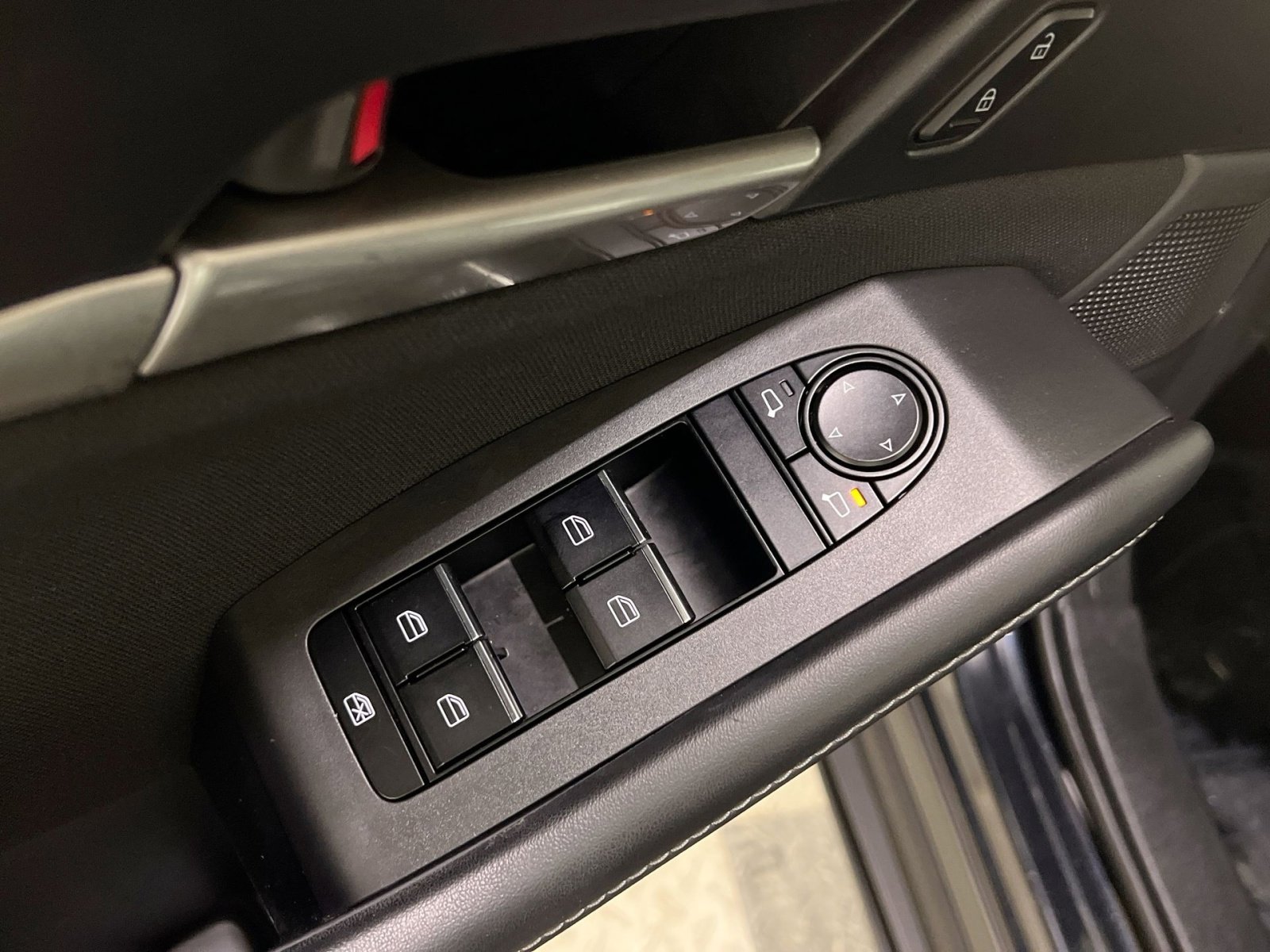 Used 2023 MAZDA CX-30 AWD 2.5 S image 26