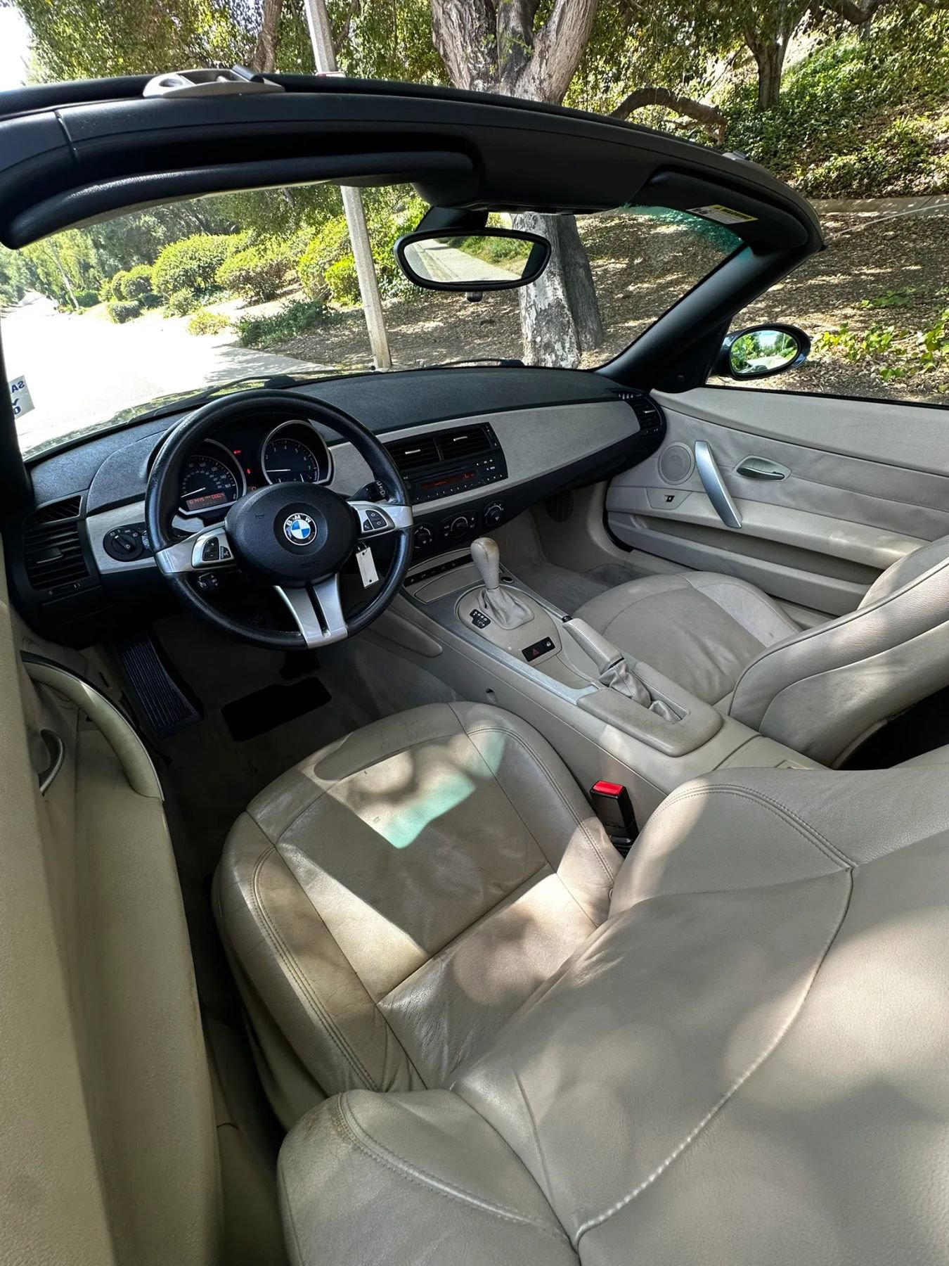 Used 2005 BMW Z4 2.5i RWD image 34