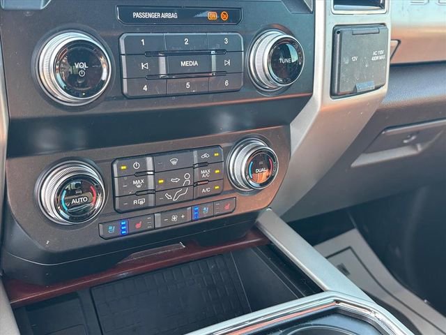 Used 2020 Ford F250 King Ranch w/ Chrome Package image 18