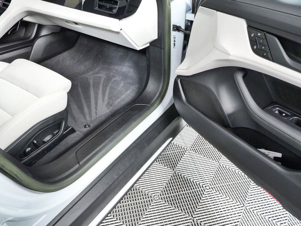 Certified 2023 Porsche Taycan RWD image 27