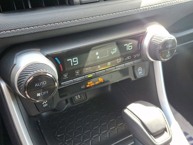 Certified 2025 Toyota RAV4 XLE AWD/4WD image 15