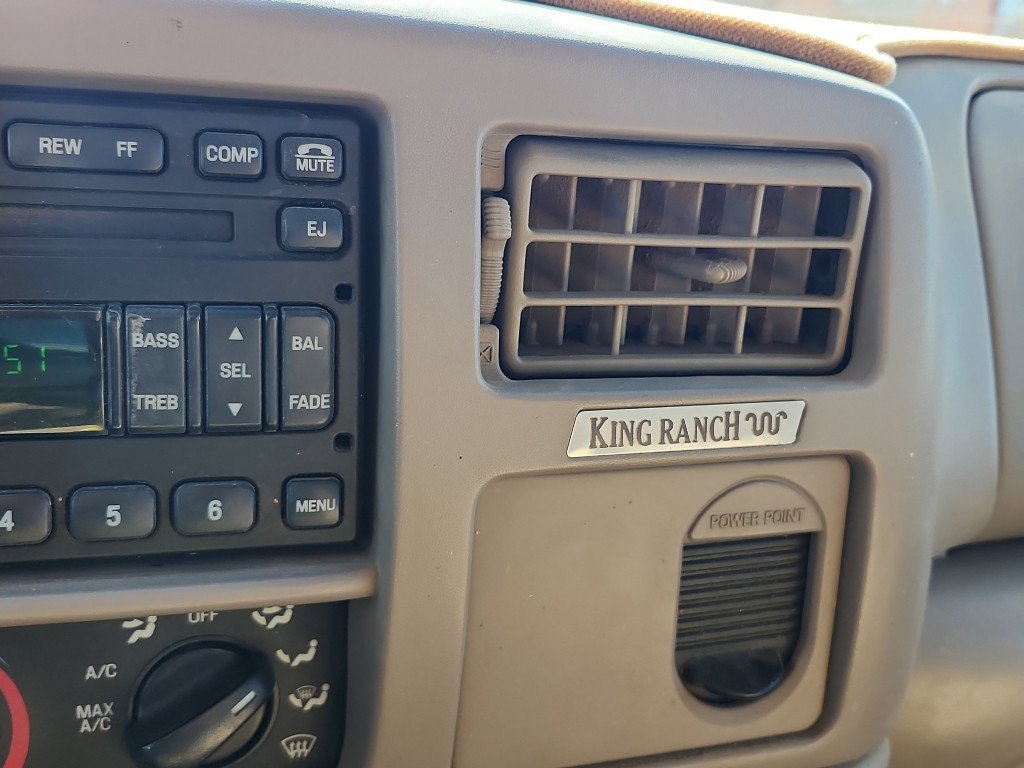 Used 2004 Ford F350 4x4 Crew Cab Super Duty image 26