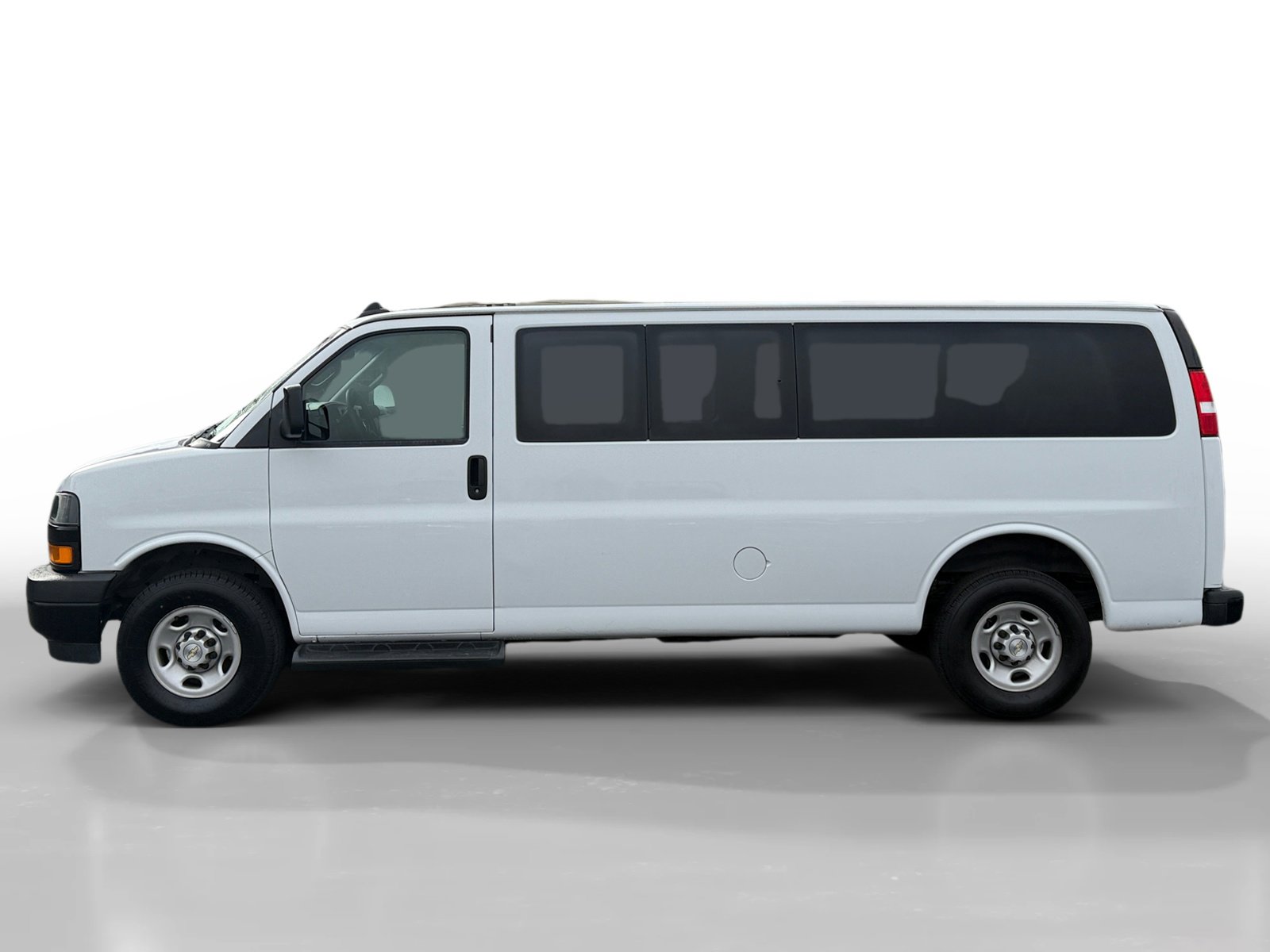 Used 2023 Chevrolet Express 3500 LS image 2