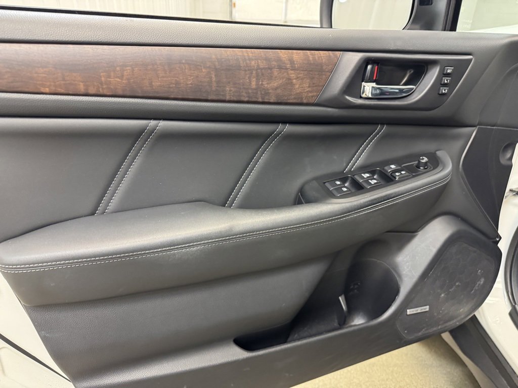 Used 2019 Subaru Outback 2.5i Limited image 8