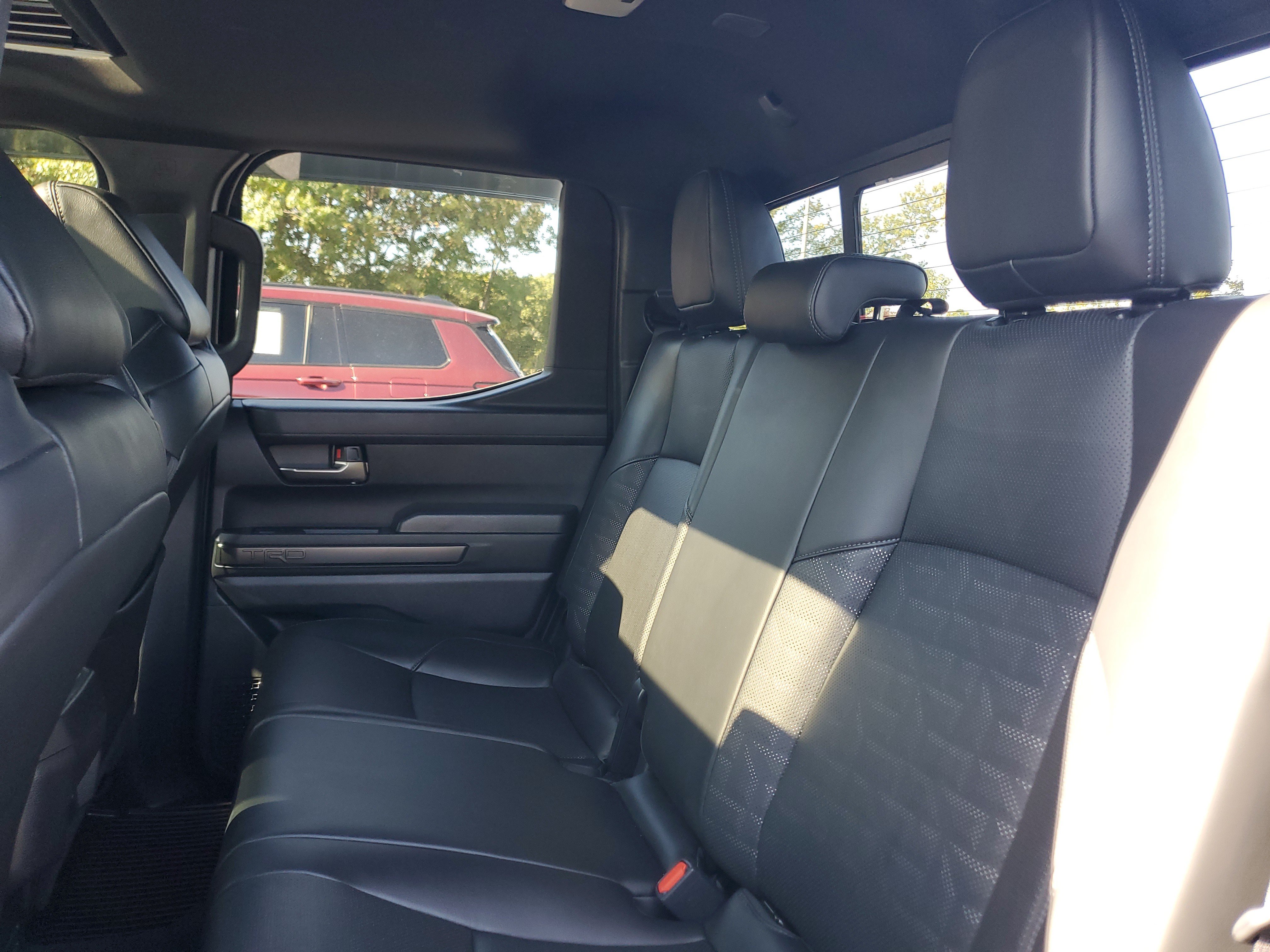 Used 2024 Toyota Tacoma TRD Off-Road w/ TRD Off Road Premium Package AWD/4WD image 8