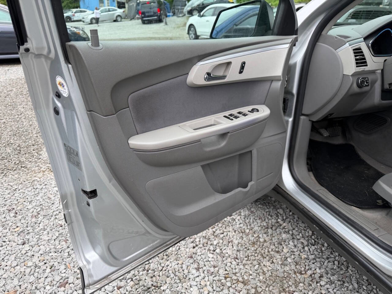 Used 2012 Chevrolet Traverse LS FWD image 13