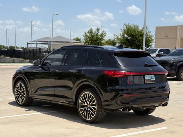 Used 2025 Audi SQ5 Prestige AWD/4WD image 7