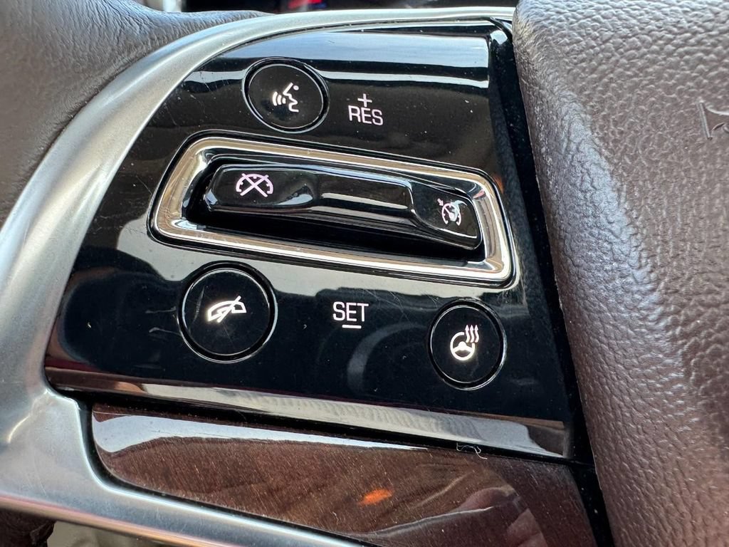 Used 2013 Cadillac SRX Luxury AWD/4WD image 18