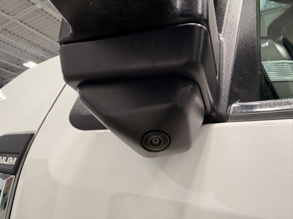 Used 2024 Ford F250 Platinum image 24