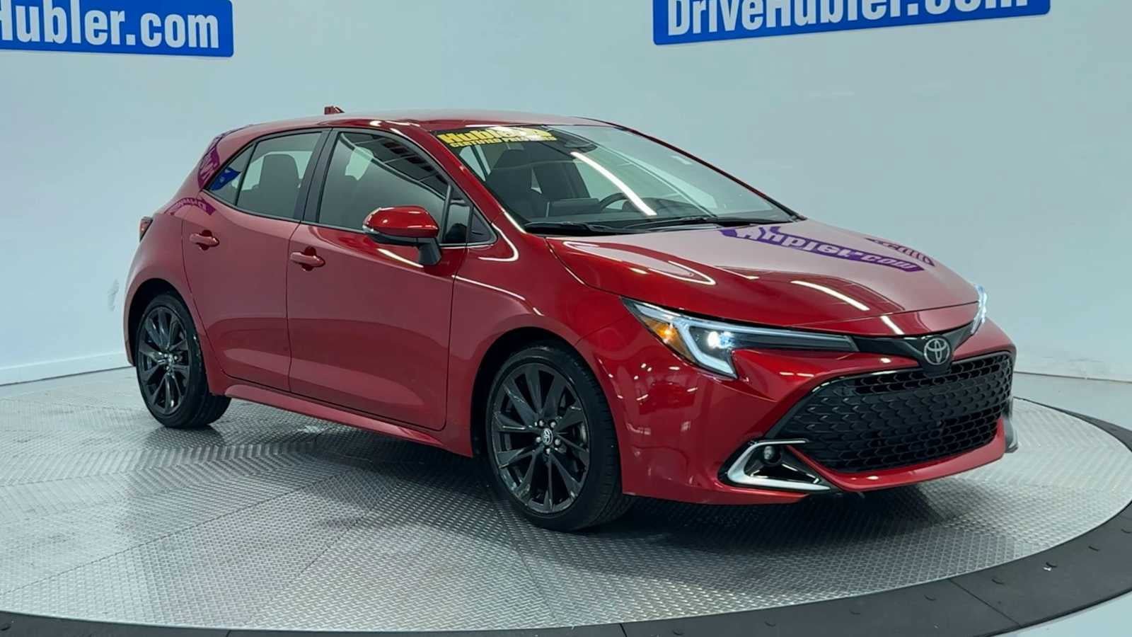 Used 2023 Toyota Corolla XSE FWD image 2