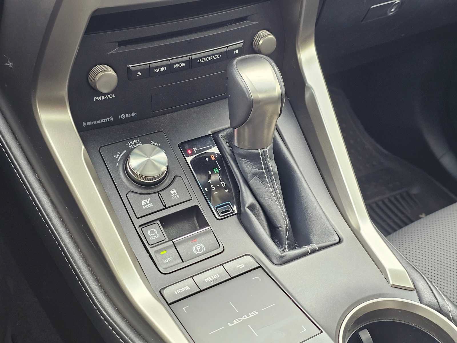 Used 2018 Lexus NX 300h AWD w/ Premium Package image 39