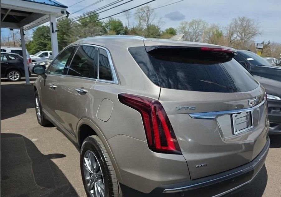 Used 2023 Cadillac XT5 Premium Luxury AWD/4WD image 4