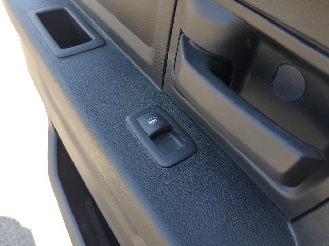 Used 2019 RAM 1500 Express w/ Express Value Package AWD/4WD image 19