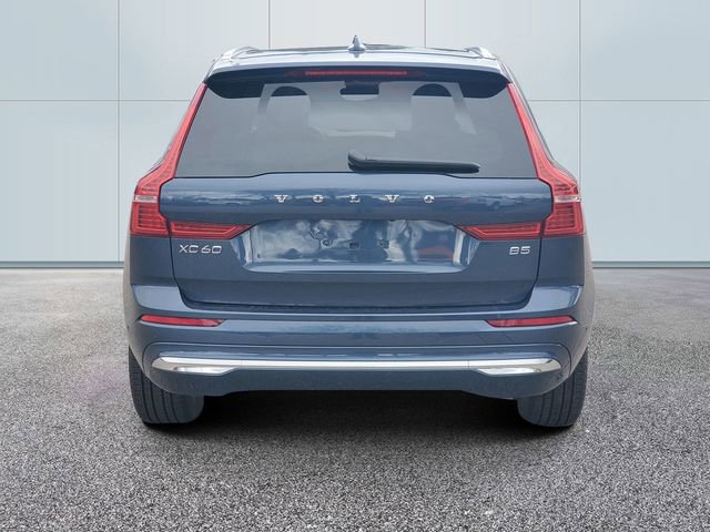 Certified 2023 Volvo XC60 B5 Plus image 5
