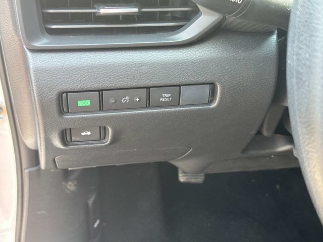 Certified 2025 Nissan Sentra S FWD image 23