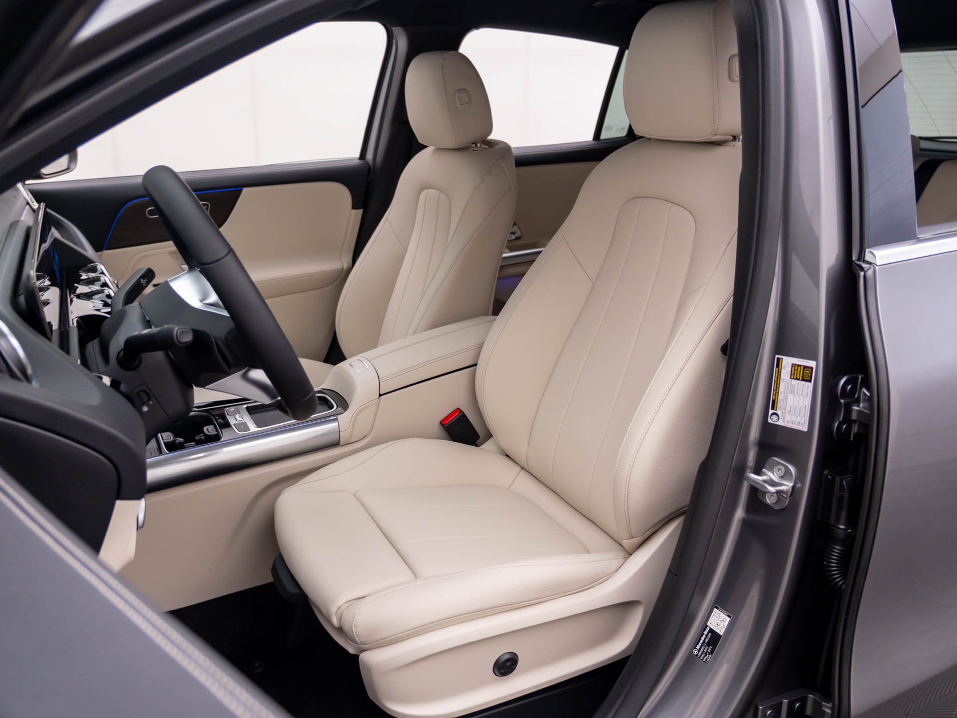 New 2026 Mercedes-Benz GLA 250 4MATIC image 18