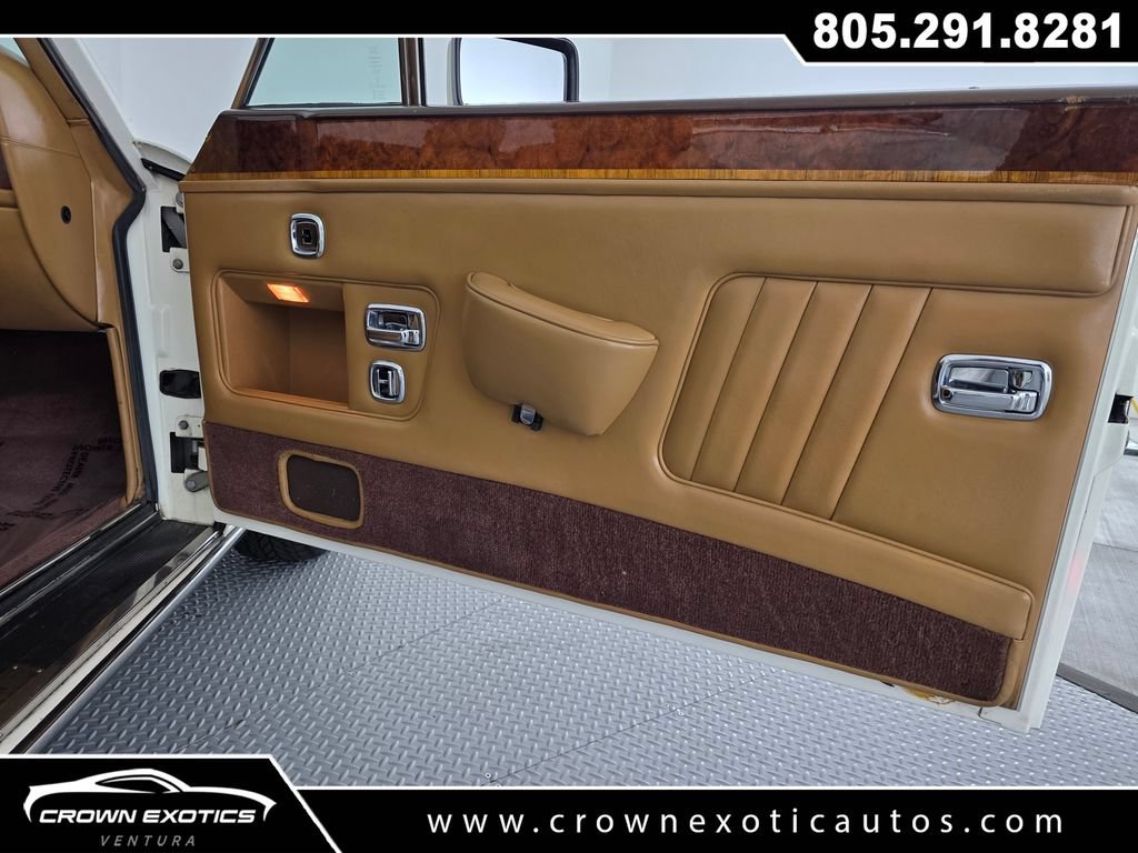 Used 1988 Rolls-Royce Corniche II RWD image 13
