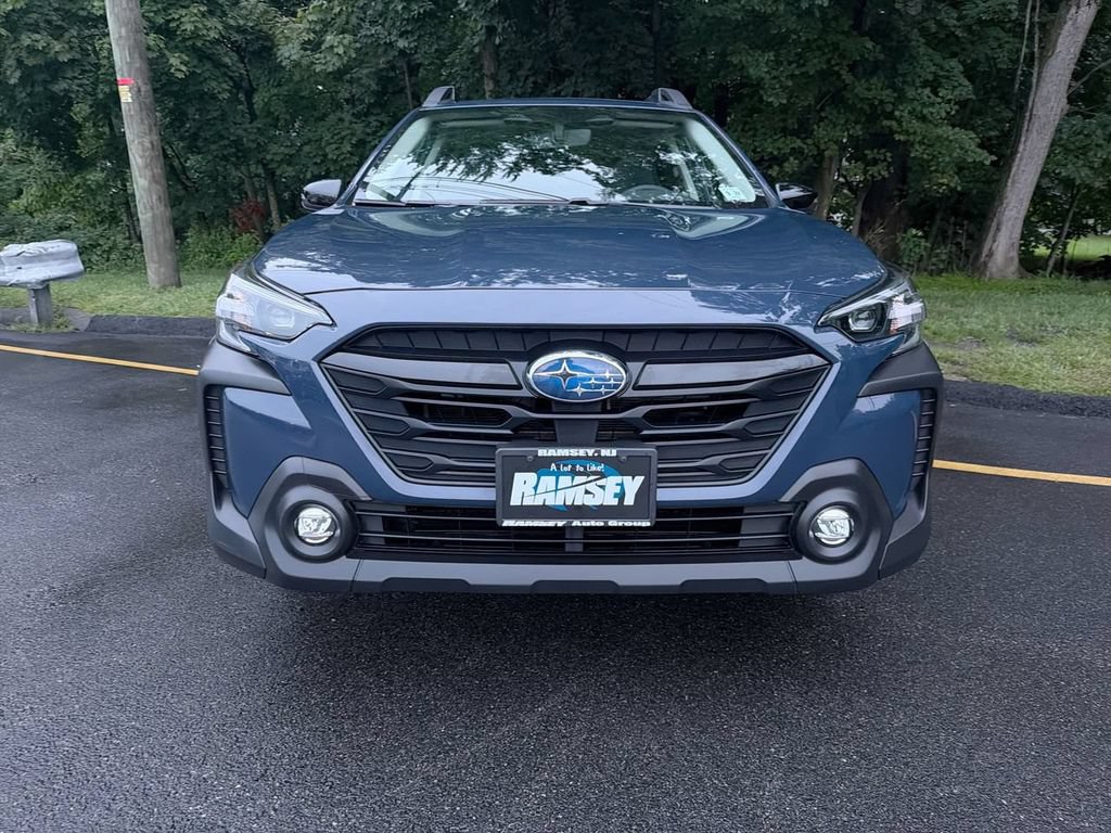 Certified 2024 Subaru Outback Onyx Edition AWD/4WD image 3