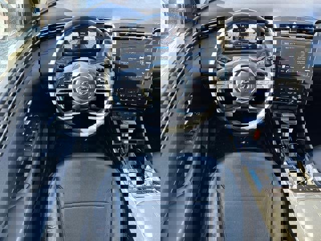 Used 2023 Hyundai Tucson SEL w/ Convenience Package image 18