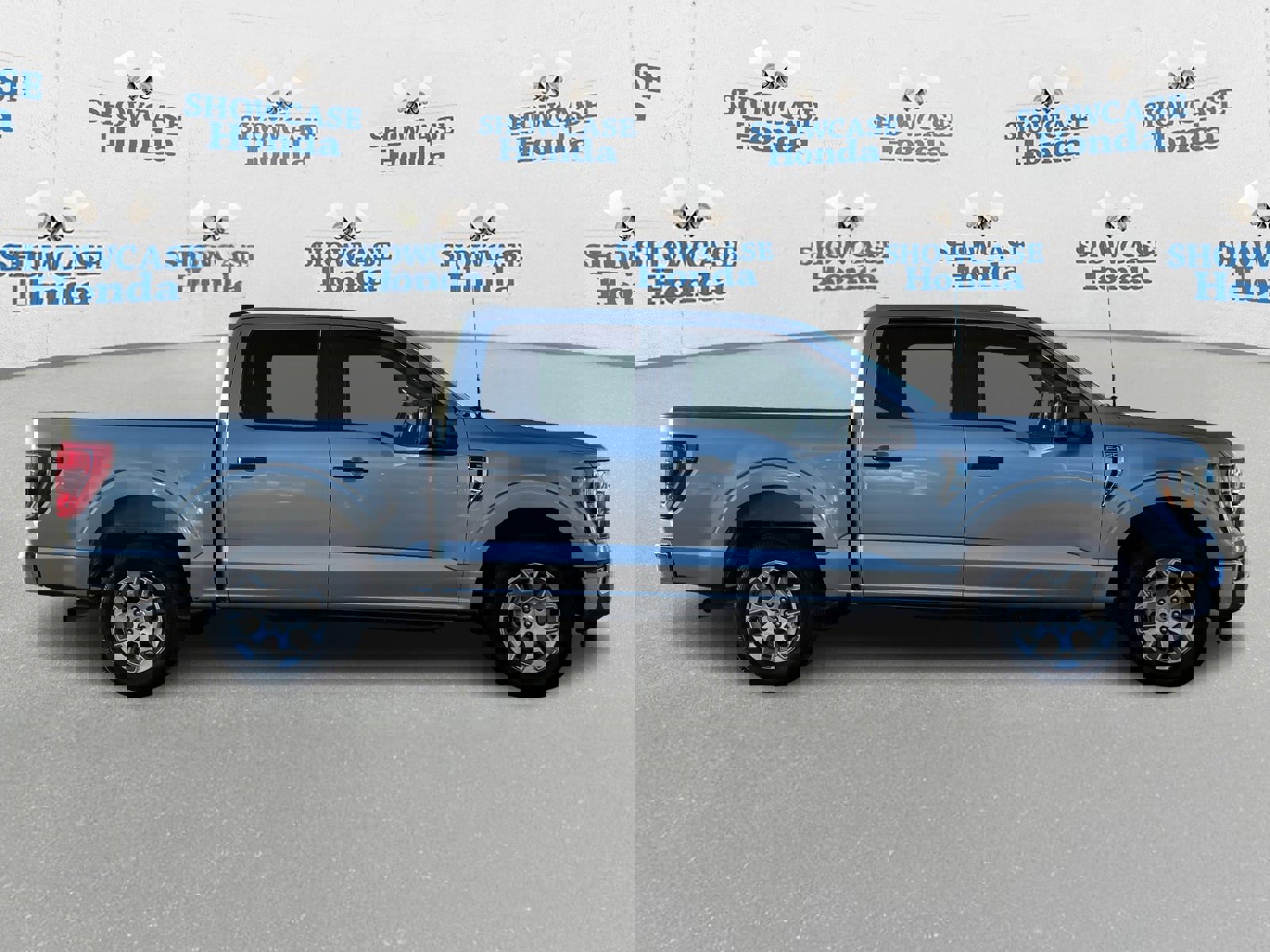 Used 2023 Ford F150 XLT image 9