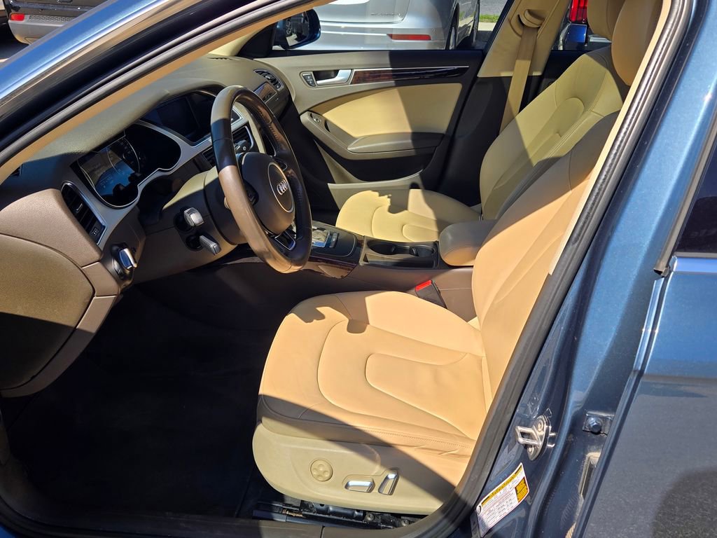Used 2016 Audi A4 2.0T Premium w/ Convenience Plus Package FWD image 31