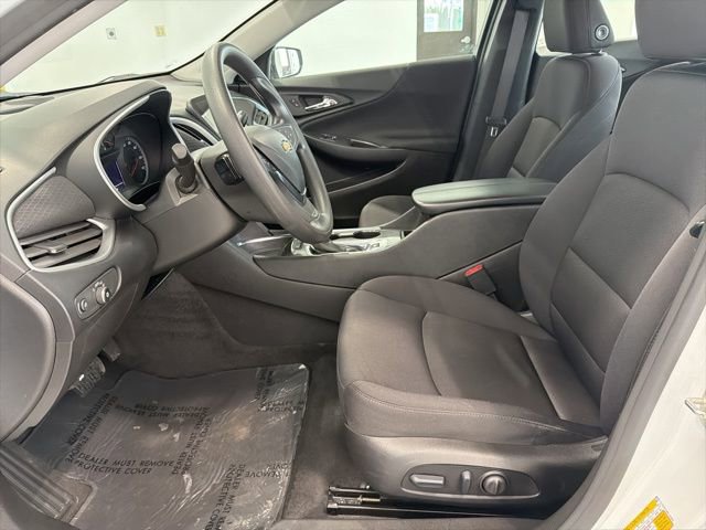 Used 2024 Chevrolet Malibu LT FWD image 9