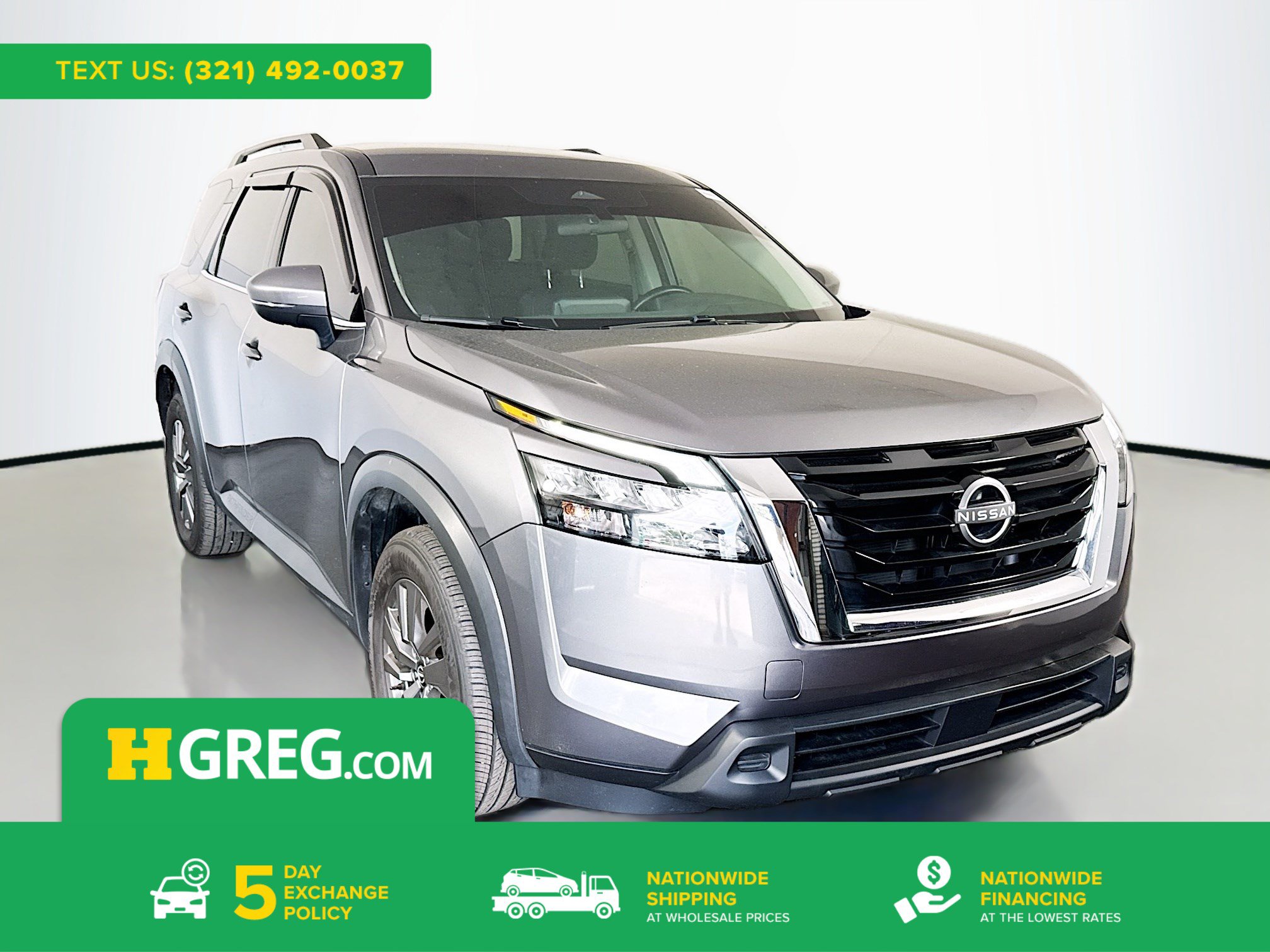 Used 2024 Nissan Pathfinder SV FWD image 1