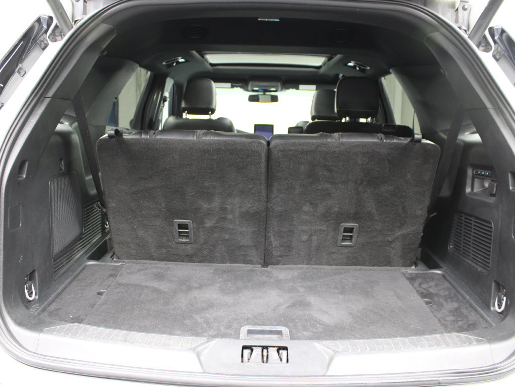 Used 2024 Ford Explorer ST w/ Technology Package AWD/4WD image 43