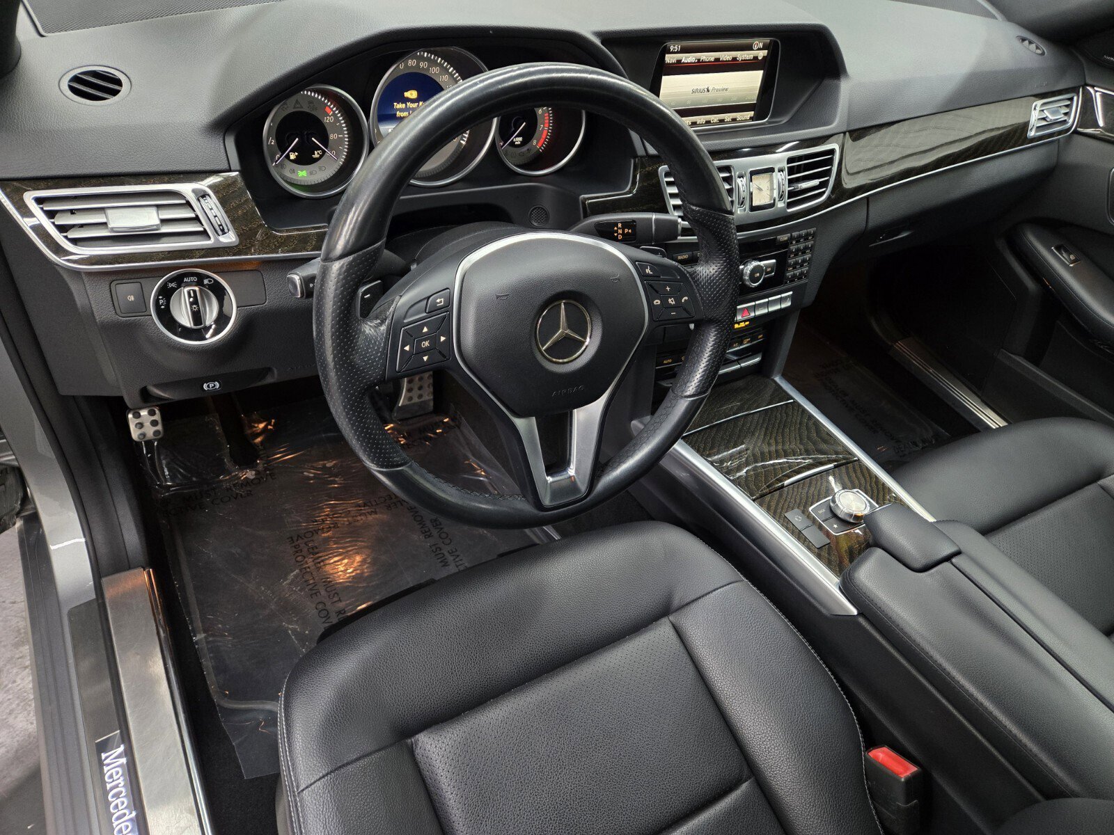 Used 2015 Mercedes-Benz E 350 Sedan image 7