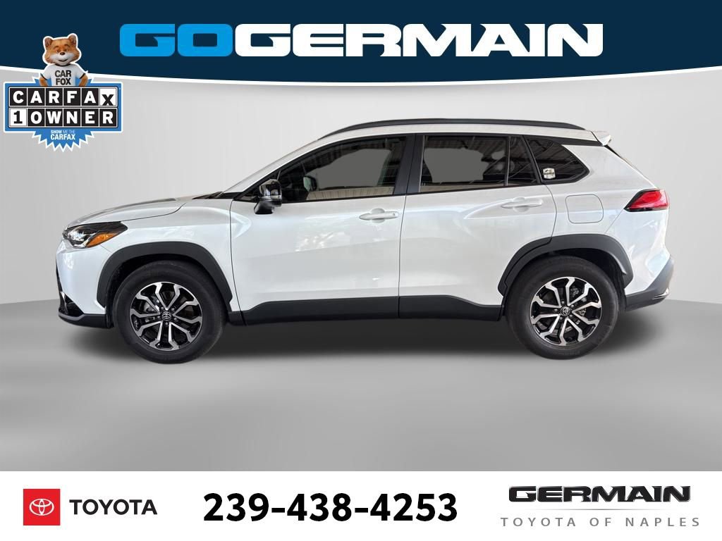 Used 2025 Toyota Corolla Cross AWD Hybrid image 2