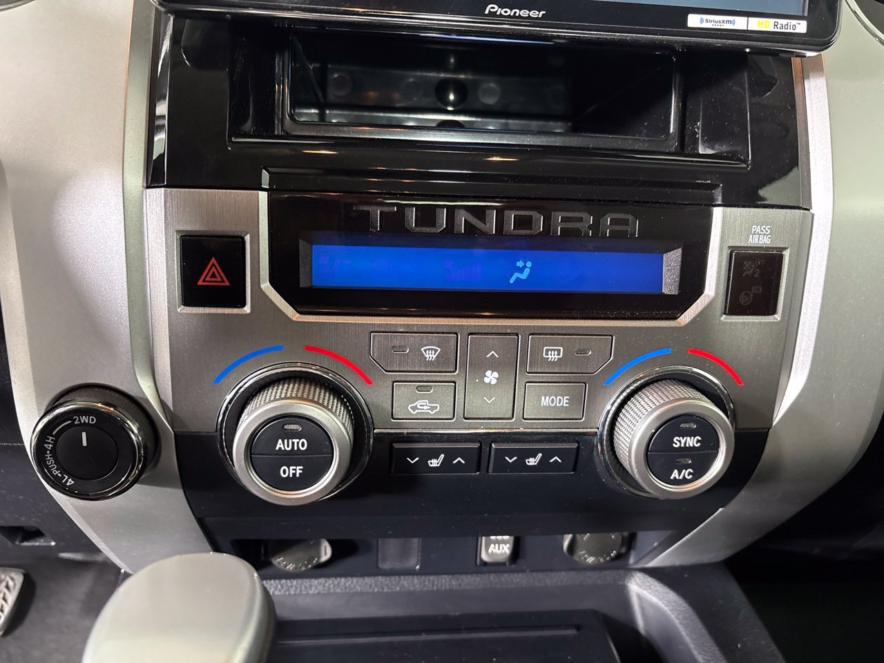 Used 2018 Toyota Tundra Limited AWD/4WD image 17