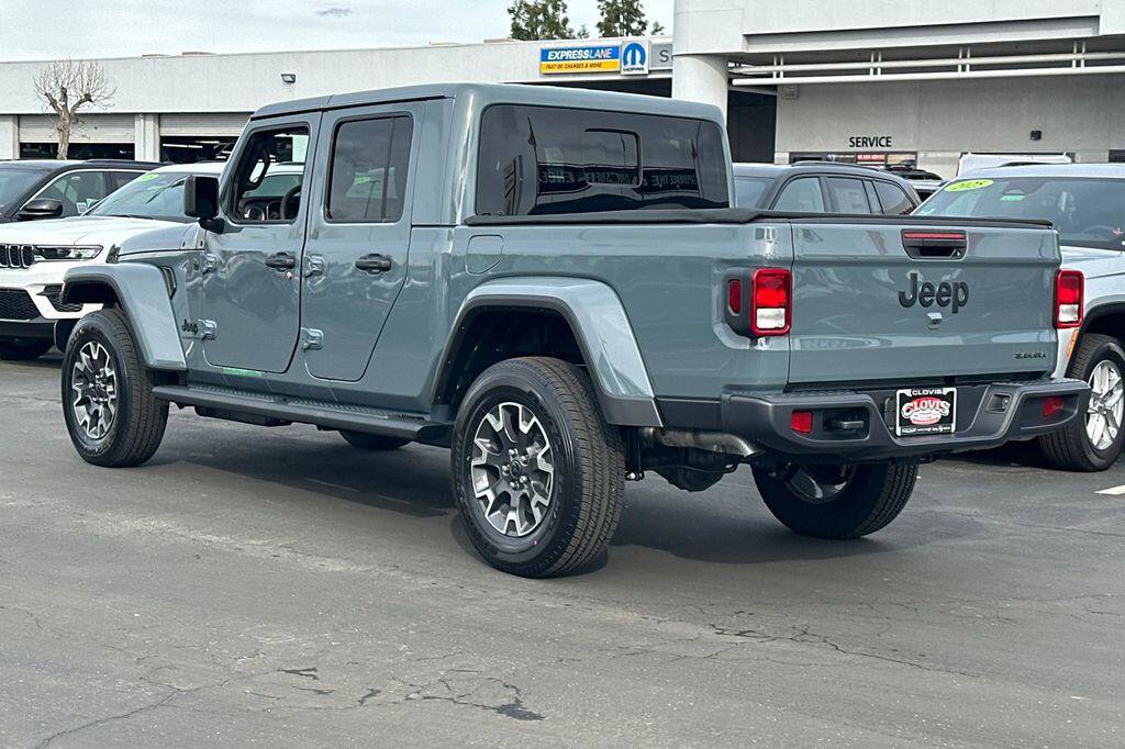 New 2026 Jeep Gladiator Sport AWD/4WD image 6