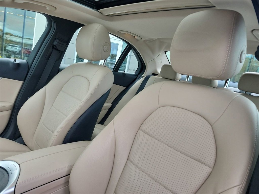 Used 2019 Mercedes-Benz C 300 Sedan image 26