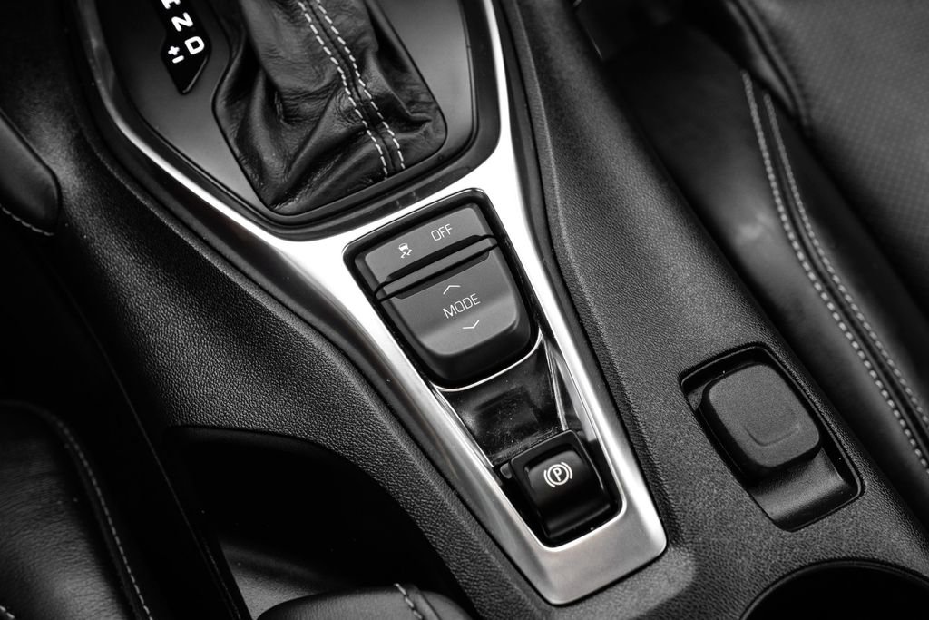 Used 2022 Chevrolet Camaro LT w/ RS Package RWD image 28