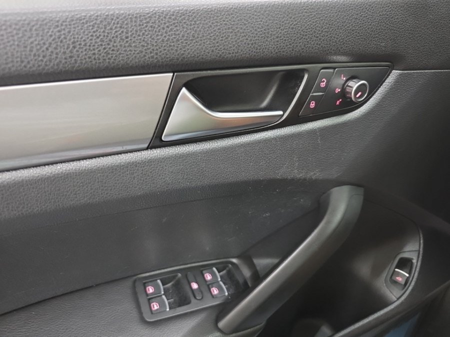 Used 2013 Volkswagen Passat 2.5 S FWD image 23