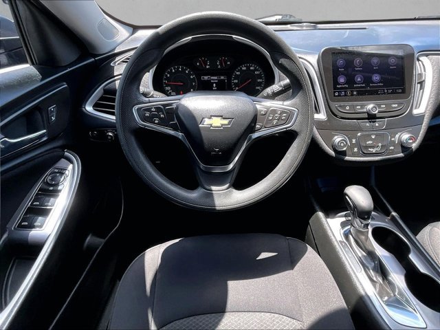 Used 2021 Chevrolet Malibu LS FWD image 7