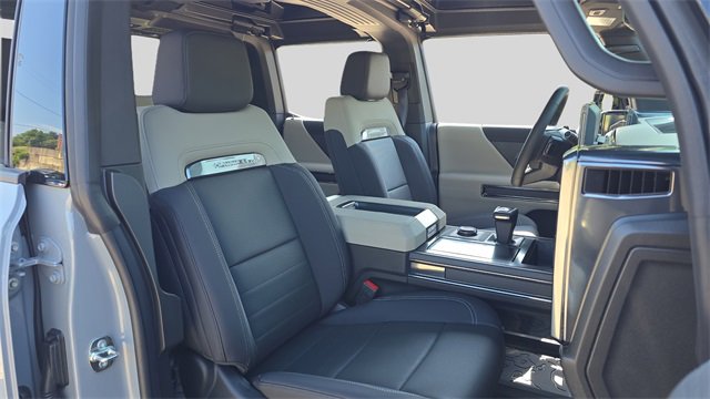 New 2026 GMC Hummer EV 4x4 Crew Cab image 14