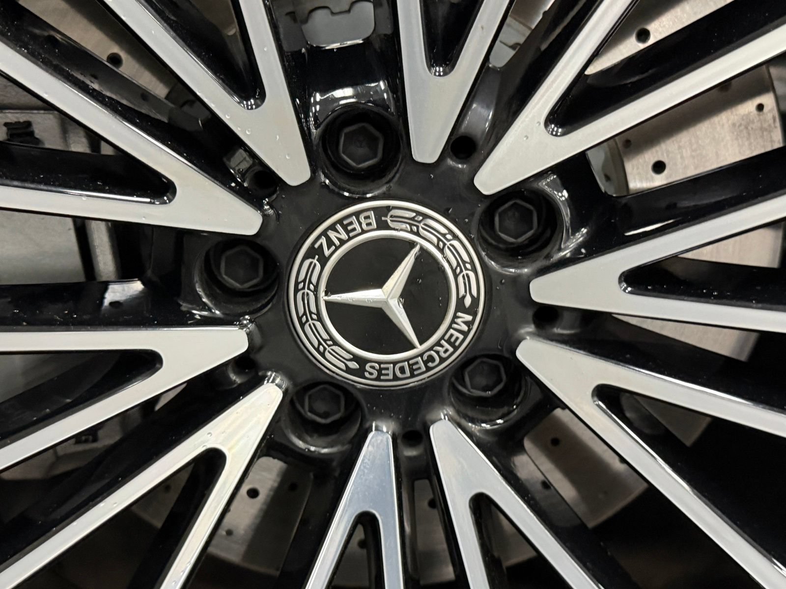 Certified 2026 Mercedes-Benz S 500 4MATIC image 18