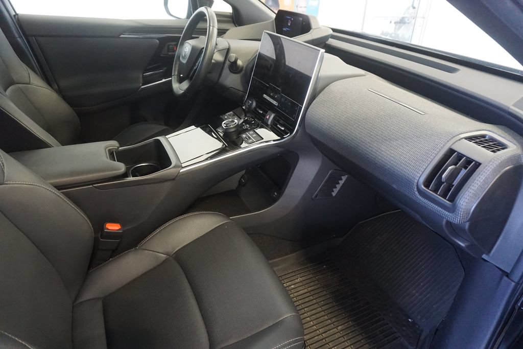 Used 2023 Toyota bZ4X AWD w/ Weather Package image 23