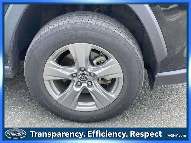 Certified 2025 Toyota RAV4 XLE AWD/4WD image 8