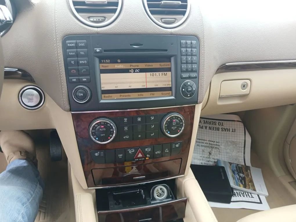 Used 2009 Mercedes-Benz GL 450 4MATIC image 13