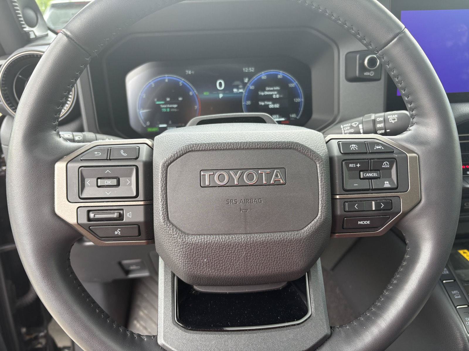 Used 2025 Toyota Land Cruiser AWD/4WD image 11