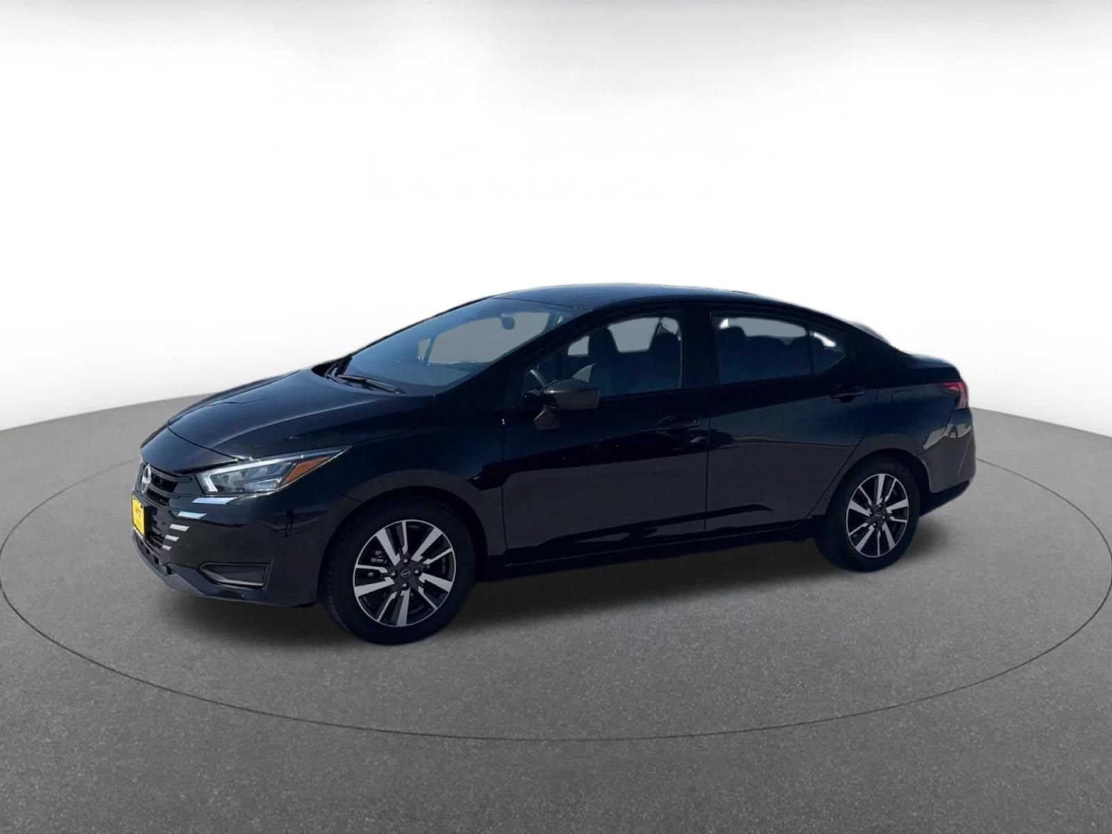 Used 2025 Nissan Versa SV FWD image 8
