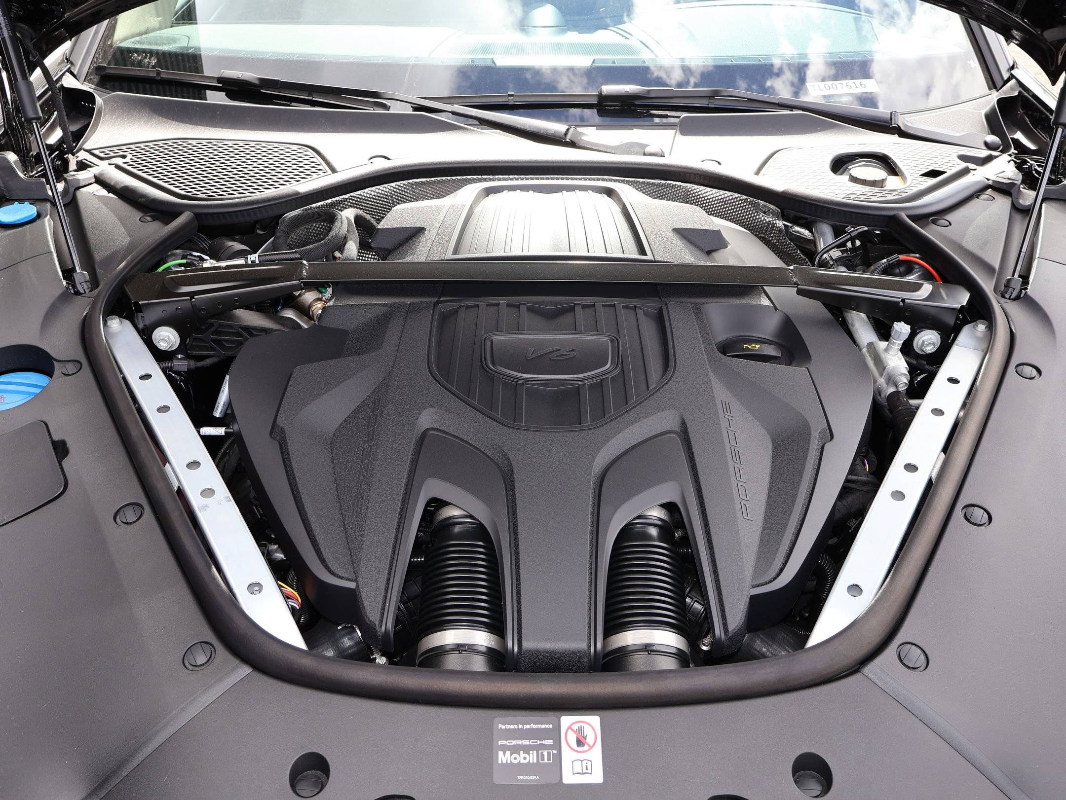 New 2026 Porsche Panamera 4 AWD/4WD image 32
