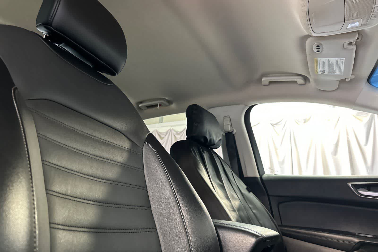 Used 2018 Ford Edge SEL w/ Equipment Group 201A FWD image 18