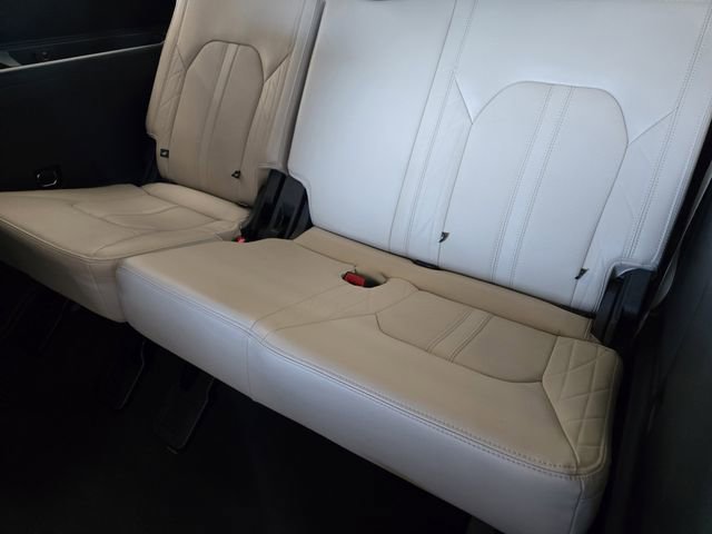 Certified 2023 Ford Expedition Platinum RWD image 33