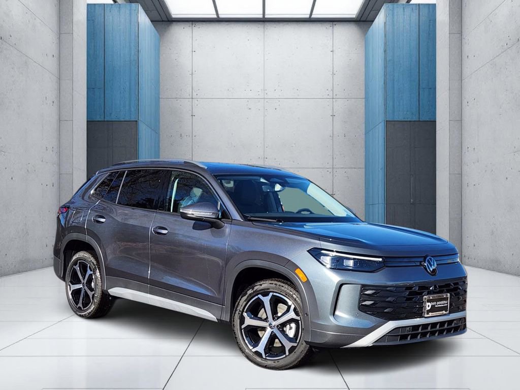 New 2026 Volkswagen Tiguan SE