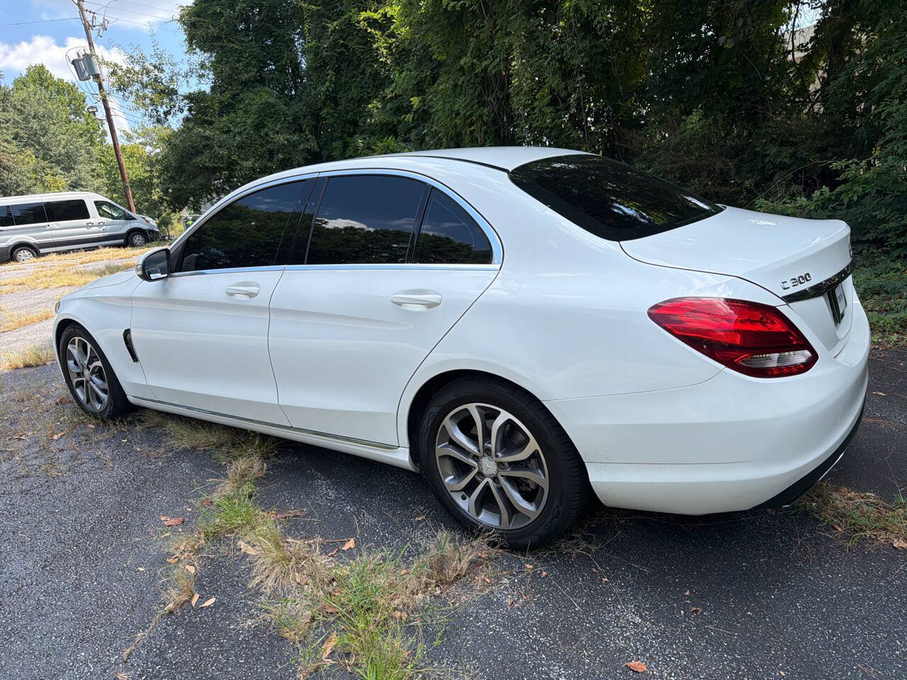 Used 2015 Mercedes-Benz C 300 Sedan image 4