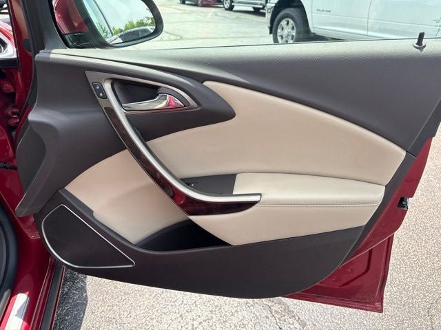 Used 2014 Buick Verano Convenience FWD image 53