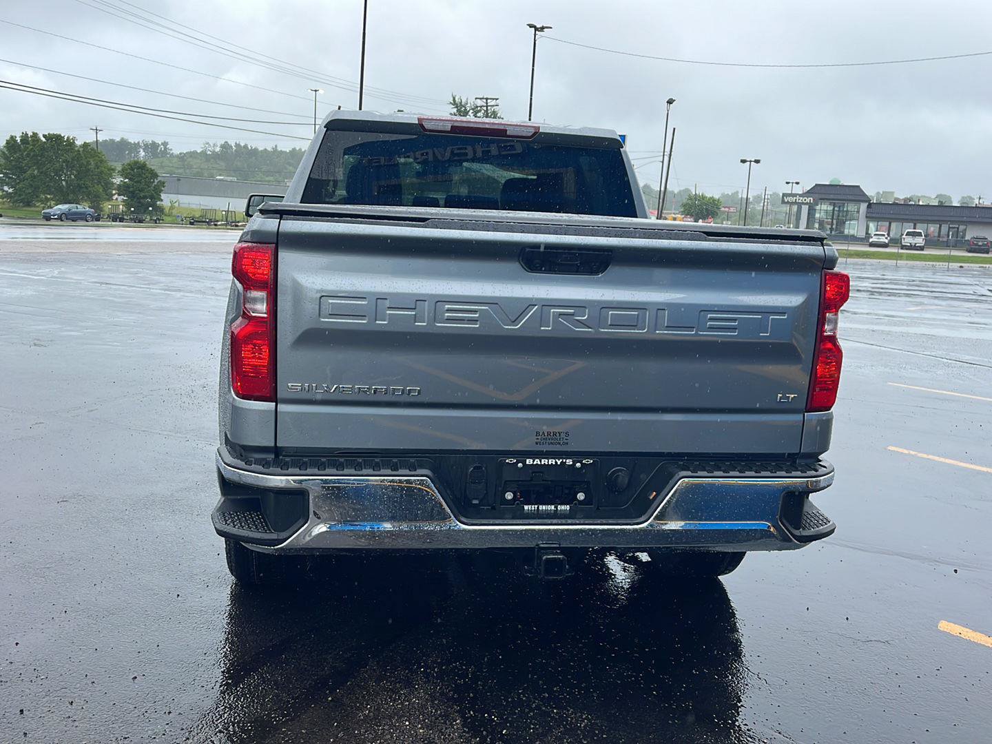 Used 2024 Chevrolet Silverado 1500 LT AWD/4WD image 4